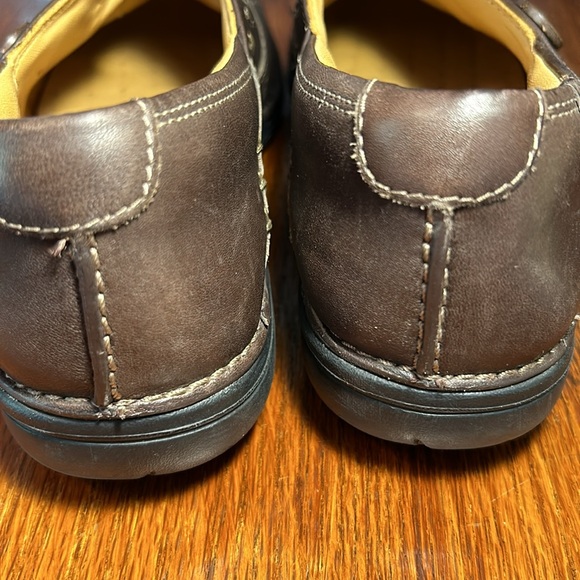 Un Structured by Clark’s Womens Un-Loop Slip-on Brown Leather Loafer. Size 10 - Picture 4 of 10